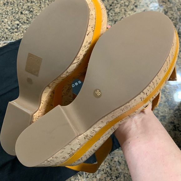 Sale 24 hours 🩷MARC JACOBS ☘️ KL STRP WDGE Yellow platforms - Picture 7 of 11